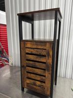 Industrieel kastje/ plantentafeltje, Huis en Inrichting, Kasten | Dressoirs, Ophalen, Minder dan 50 cm, Zo goed als nieuw, Metaal