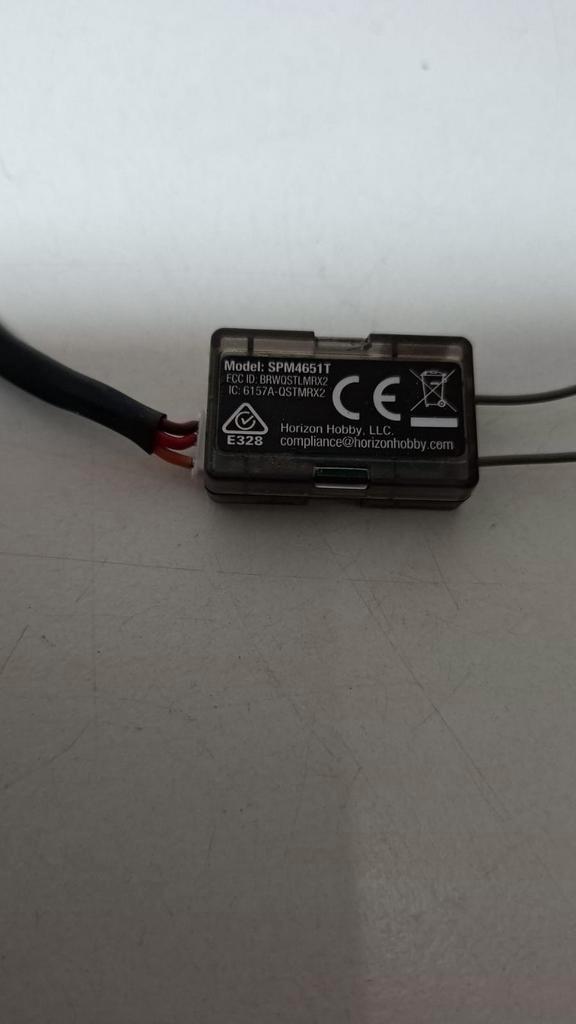 Spectrum spm4651t seriële ontvanger, Hobby en Vrije tijd, Modelbouw | Radiografisch | Auto's, Zo goed als nieuw, Onderdeel, Overige schalen