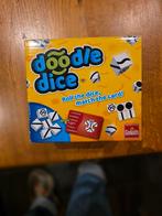 Doodle Dice - Leuk dobbelspel!, Goliath, Ophalen of Verzenden, Zo goed als nieuw, Reisspel