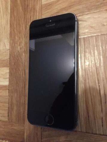 Apple Apple iPhone 5S | 16GB | Space Grey beschikbaar voor biedingen