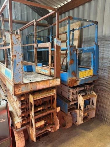 Genie 2 stuks (koopje) beschikbaar voor biedingen