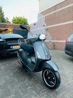 Vespa Sprint 8000km LED Valbeugels Full Options Topstaat, Fietsen en Brommers, Scooters | Vespa, Ophalen of Verzenden, Zo goed als nieuw