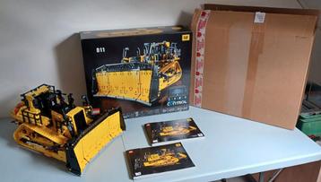 Lego - Technic - 42131 - CAT D11 Bulldozer beschikbaar voor biedingen