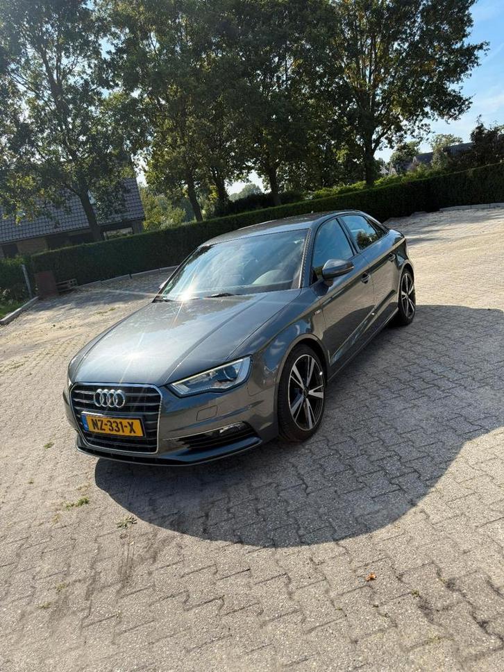 Audi A3 2.0 TDI 150 PK limousine 2016 Grijs, Auto's, Audi, Particulier, A3, Airbags, Airconditioning, Bluetooth, Boordcomputer
