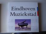 Boek Eindhoven Muziekstad met CD's nieuw Brabants orkest, Boeken, Muziek, Nieuw, Ophalen of Verzenden, Overige onderwerpen