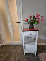 Vintage kastje met rood blad, Ophalen, Gebruikt, Minder dan 45 cm, 70 cm of meer