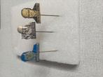 Metalen speldjes 2xChurchill,1x John F.Kennedy, Verzamelen, Speldjes, Pins en Buttons, Ophalen of Verzenden, Zo goed als nieuw
