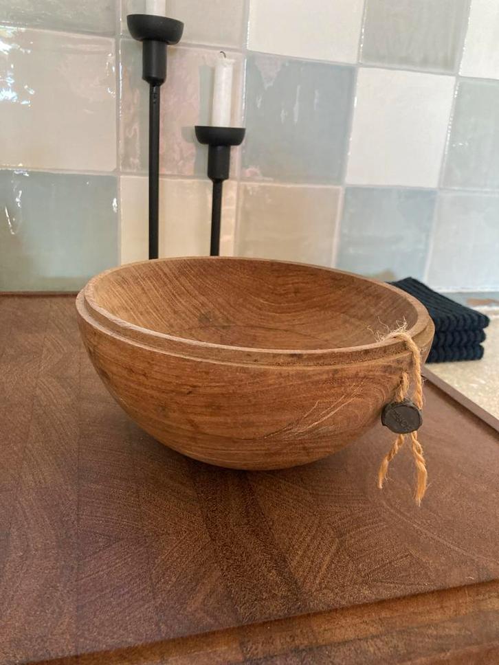 Houten schaal van Hoffz, Huis en Inrichting, Woonaccessoires | Schalen en Manden, Zo goed als nieuw, Schaal, Rond, Hout, Ophalen of Verzenden