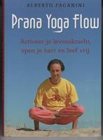 Prana yoga flow Alberto paganini, Boeken, Ophalen of Verzenden, Zo goed als nieuw, Spiritualiteit algemeen, Overige typen