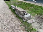 Opsluitbanden en grindtegels gratis afhalen, Tuin en Terras, Ophalen, Gebruikt, Overige typen, Minder dan 5 m²