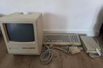 Vintage apple computer 1mb met diskdrive muis bord en tas, Computers en Software, Vintage Computers, Ophalen of Verzenden