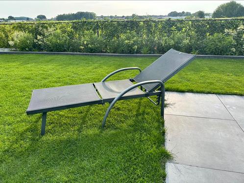 Le Sud ligbed, Tuin en Terras, Ligbedden, Gebruikt, Aluminium, Inklapbaar, Verstelbaar, Verrijdbaar, Ophalen