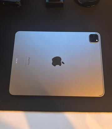 Ipad Pro M2 128GB 11inch beschikbaar voor biedingen