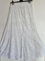 GUESS; PRACHTIGE LANGE WITTE BRODERIE ROK, Kleding | Dames, Rokken, Maat 38/40 (M), Wit, Ophalen of Verzenden, Zo goed als nieuw