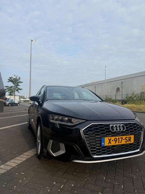 Audi A3 30 Tfsi 110pk Mhev S-tronic 2022 Zwart, Auto's, Audi, Particulier, A3, Achteruitrijcamera, Adaptieve lichten, Adaptive Cruise Control