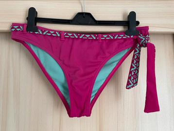 Oneill bikini broekje fuchsia roze bikinibroekje 38 M beschikbaar voor biedingen