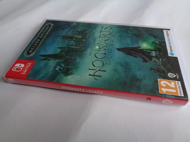 Hogwarts Legacy, Deluxe Edition (DLC Codes Nog Ongebruikt), Spelcomputers en Games, Games | Nintendo Switch, Zo goed als nieuw