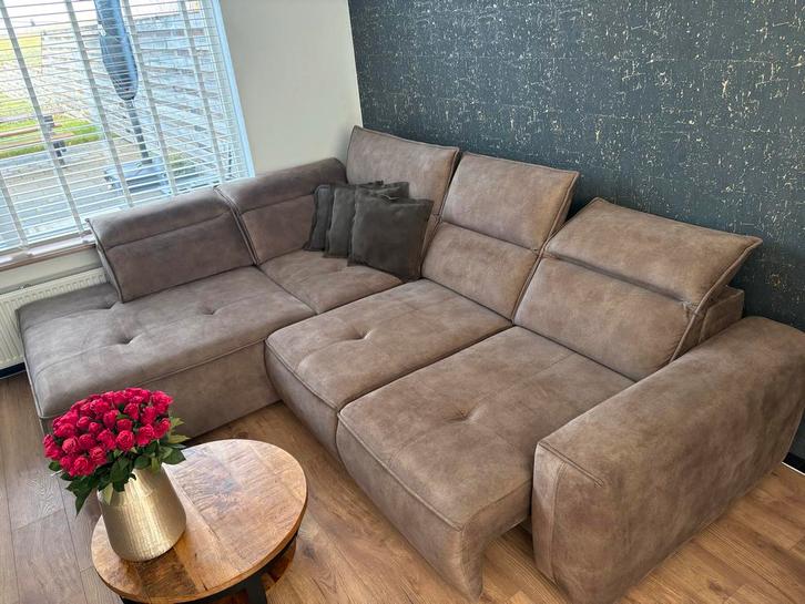 Luxe elektrische Hoekbank, Huis en Inrichting, Banken | Bankstellen, Zo goed als nieuw, Hoekbank, Vierpersoons of meer, 150 cm of meer