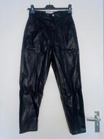 Zara leatherlook broek nieuw, Kleding | Dames, Broeken en Pantalons, Nieuw, Zara, Lang, Maat 34 (XS) of kleiner