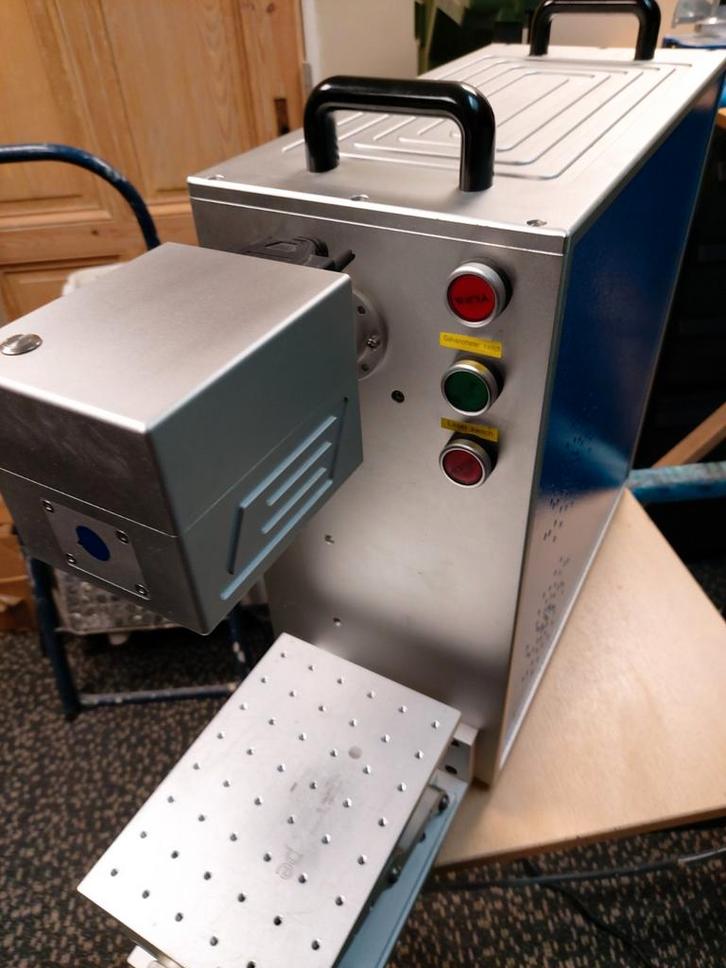 FiberLaser graveermachine  30 watt - Gebruikt, Hobby en Vrije tijd, Overige Hobby en Vrije tijd, Zo goed als nieuw, Ophalen of Verzenden