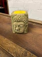 Mooie zandsteen boeddha uit indonesie met kaars vierkant, Nieuw, Minder dan 25 cm, Overige materialen, Ophalen of Verzenden