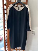 Marc Cain Jurk Zwart/OffWit Maat M, Kleding | Dames, Jurken, Maat 38/40 (M), Verzenden, Zwart, Zo goed als nieuw