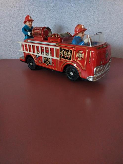 Blikken Brandweerauto Batterycar Modern Toys Japan., Antiek en Kunst, Antiek | Speelgoed, Ophalen of Verzenden