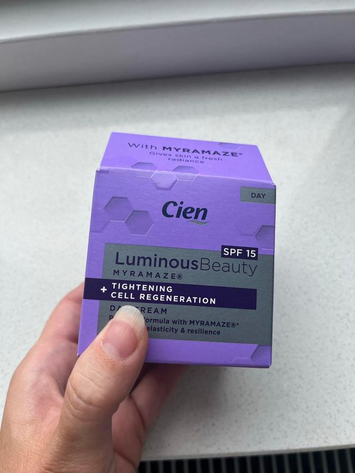 Cien Luminous Beauty Dagcrème, Sieraden, Tassen en Uiterlijk, Uiterlijk | Gezichtsverzorging, Nieuw, Verzorging, Gehele gezicht