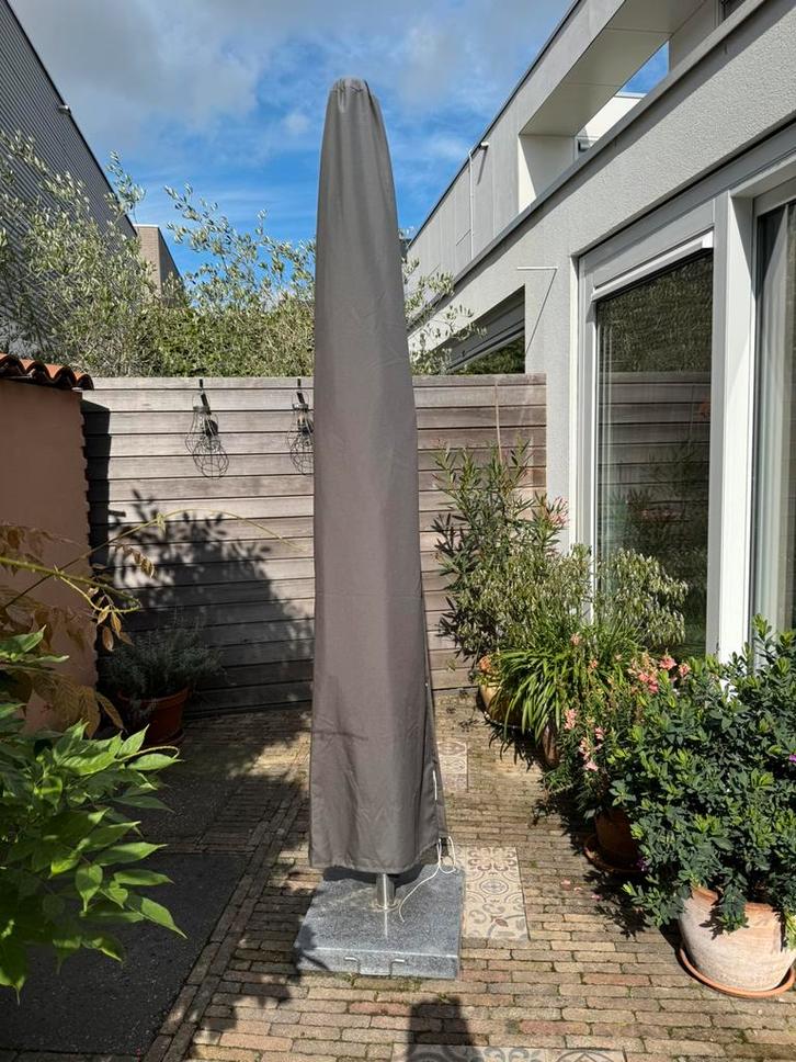Shadowline Aruba parasol 300x200 kleur light taupe, Tuin en Terras, Parasols, Zo goed als nieuw, Stokparasol, 2 tot 3 meter, Kantelbaar