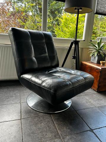 Leren Draaifauteuil (moet weg) beschikbaar voor biedingen