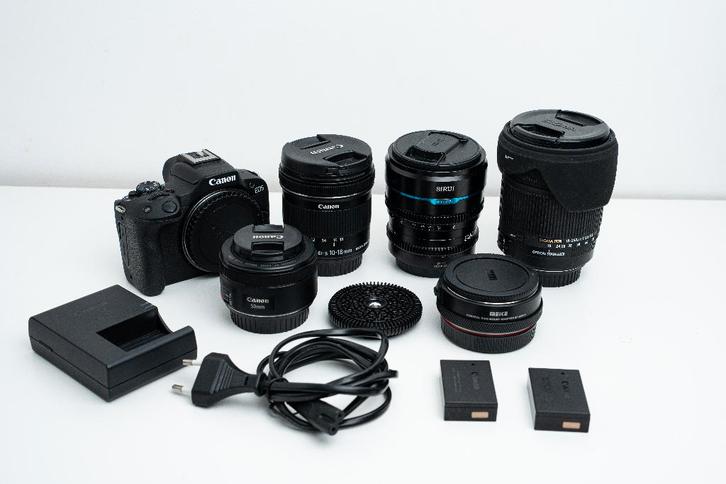 Canon R50 en toeberhroren, Audio, Tv en Foto, Fotocamera's Digitaal, Zo goed als nieuw, Compact, Canon, Geen optische zoom, Ophalen