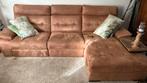 Relax hoekbank in cognackleur & suedine stof, Huis en Inrichting, Banken | Complete zithoeken, Ophalen, Zo goed als nieuw, Stof
