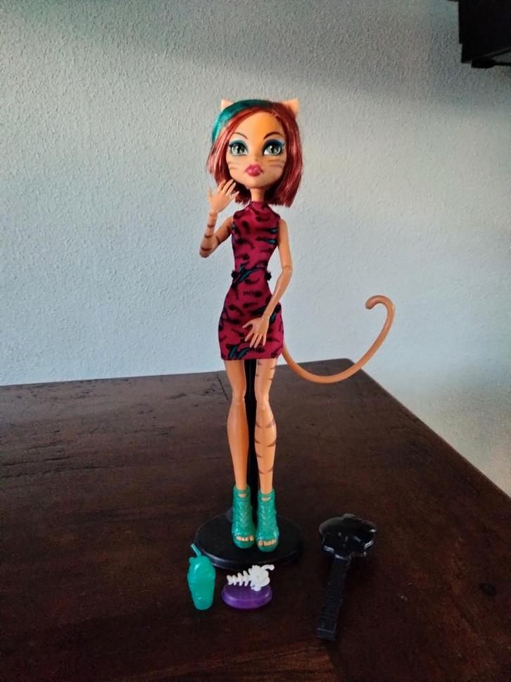 Monster high freaky field trip Toralei, Verzamelen, Poppen, Zo goed als nieuw, Pop, Ophalen of Verzenden