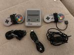 Super Nintendo Mini, Spelcomputers en Games, Ophalen of Verzenden, Zo goed als nieuw, Met 2 controllers