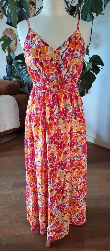 Nieuw! Prachtige zomerjurk Ikoone & Bianka,  M/L, Kleding | Dames, Jurken, Nieuw, Maat 38/40 (M), Oranje, Onder de knie, Ophalen of Verzenden