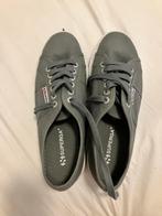 Superga, Verzenden, Zo goed als nieuw, Grijs, Sneakers of Gympen