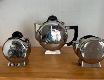 Christofle Art Deco design verzilverd thee kan set 1920/30s beschikbaar voor biedingen