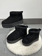 Uggs maat 26 nieuw, Nieuw, Laarzen, Jongen of Meisje, Ophalen of Verzenden