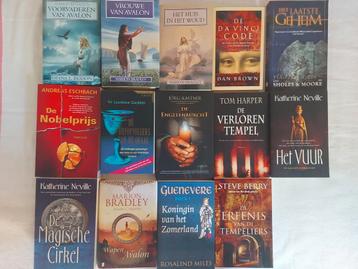14 boeken,  beschikbaar voor biedingen