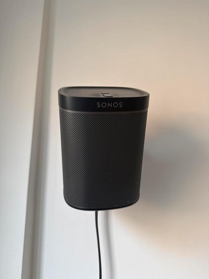 Sonos Play:1 - Compacte draadloze speaker, Audio, Tv en Foto, Luidsprekers, Zo goed als nieuw, Front, Rear of Stereo speakers
