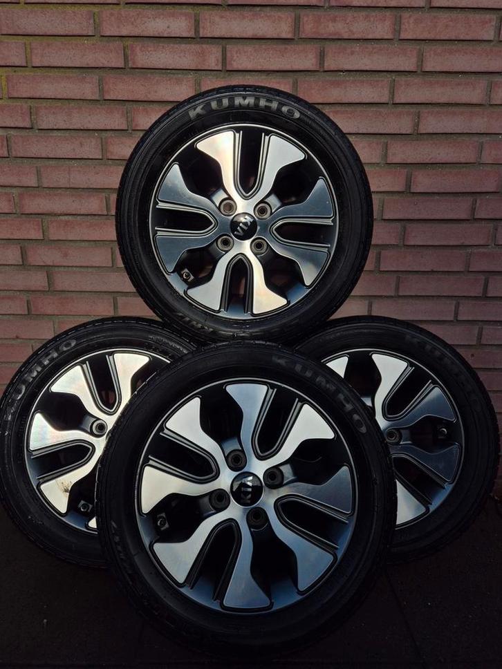 Kia Picanto originele Bi-color velgen met TPMS sensoren, Auto-onderdelen, Banden en Velgen, Banden en Velgen, Zomerbanden, 14 inch