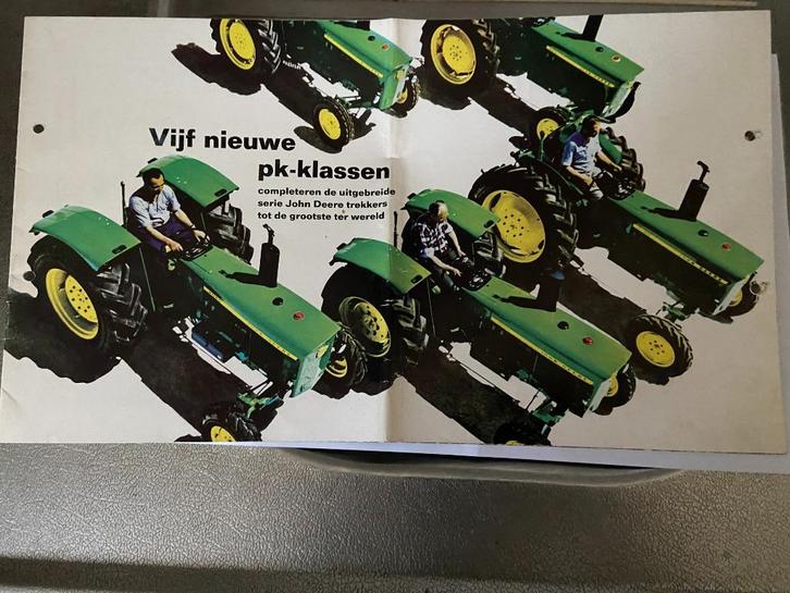 Tractorfolders, Boeken, Catalogussen en Folders, Zo goed als nieuw, Folder, Ophalen of Verzenden