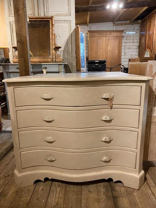 Brocante Franse ladekast kast met gegolfde lades, Huis en Inrichting, Kasten | Ladekasten, Minder dan 100 cm, 25 tot 50 cm, Ophalen
