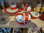 Oud servies. Rode rozetten. Winterling Marktleuthem Bavaria, Antiek en Kunst, Antiek | Servies compleet, Ophalen of Verzenden