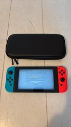 Nintendo Switch (1e generatie) Compleet met doos + reisetui, Spelcomputers en Games, Ophalen of Verzenden, Zo goed als nieuw, Met 2 controllers