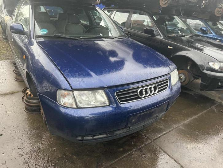 plaatwerk audi a3, Auto-onderdelen, Carrosserie en Plaatwerk, Motorkap, Audi, Voor, Gebruikt, Ophalen of Verzenden