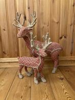 Decoratieve herten rood/beige - 2 stuks - kerstdecoratie, Ophalen of Verzenden, Zo goed als nieuw