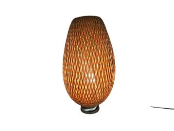 BÖJA Tafellamp, bamboe/handgemaakt Inclusief lichtbron beschikbaar voor biedingen