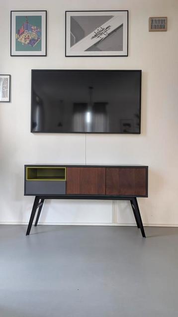 Tv meubel retro loods 5 beschikbaar voor biedingen