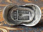 Zwaar antiek Chinees ruil of betaalmiddel van brons 6,5 cm., Ophalen of Verzenden